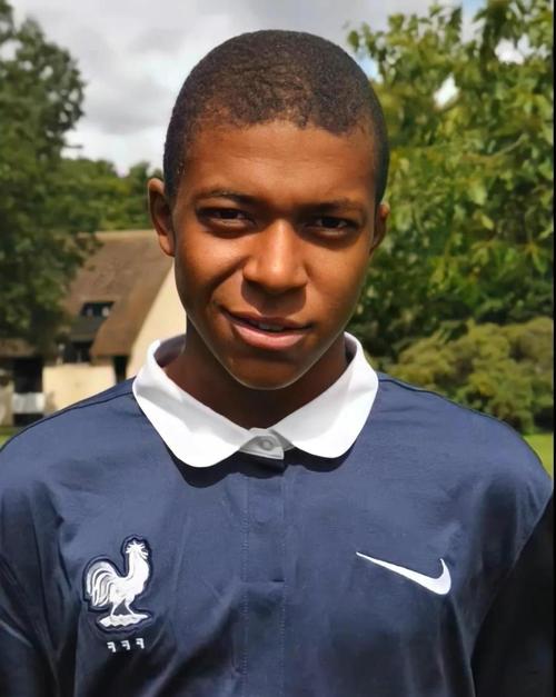 但现实里 但现实里